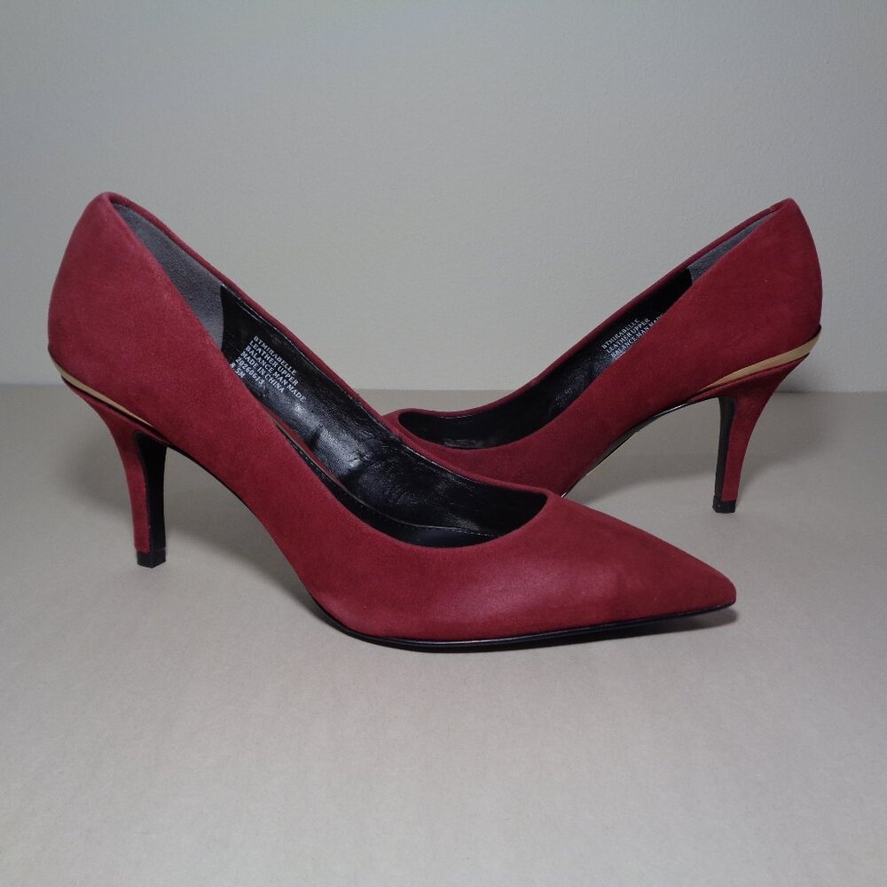 Boutique 9 / Size 8.5 M / MIRABELLE  / Wine / Suede / Heels New Women's Shoes